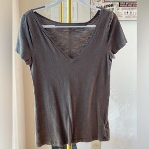 Banana Republic dark tan t-shirt